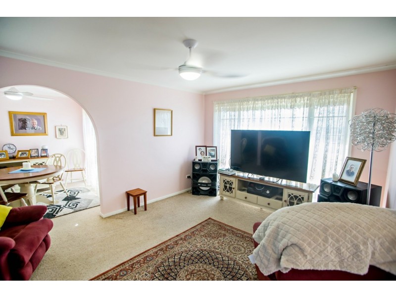 1 Palanas Drive, Taree NSW 2430