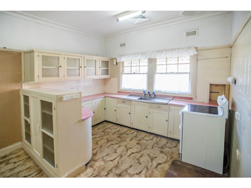 75 Wynter Street, Taree NSW 2430