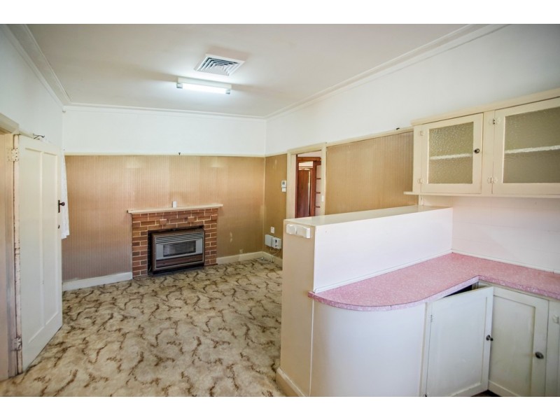 75 Wynter Street, Taree NSW 2430