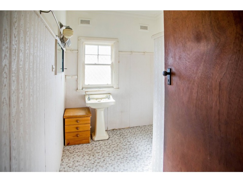 75 Wynter Street, Taree NSW 2430