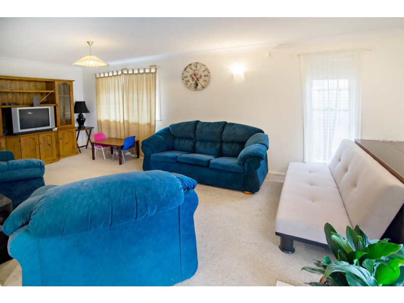 12 Wyanna Drive, Taree NSW 2430