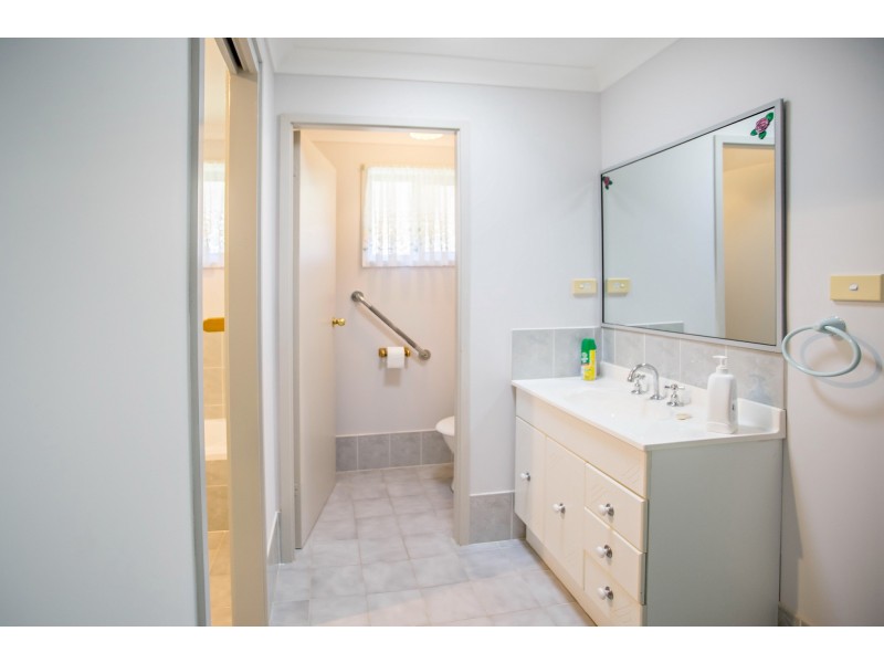 21 Lakkari CLose, Taree NSW 2430