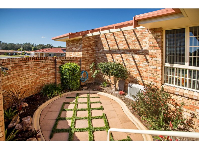 19 Kurrajong Crescent, Taree NSW 2430