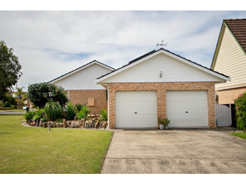 2 Japonica Road, Taree NSW 2430