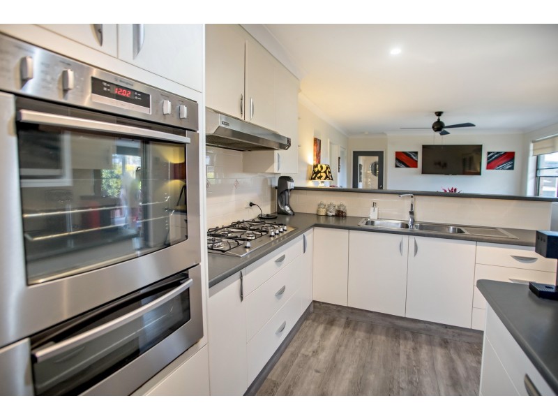 2 Japonica Road, Taree NSW 2430