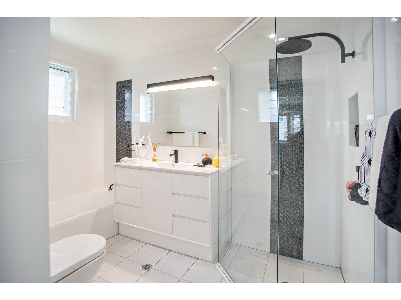 2 Japonica Road, Taree NSW 2430