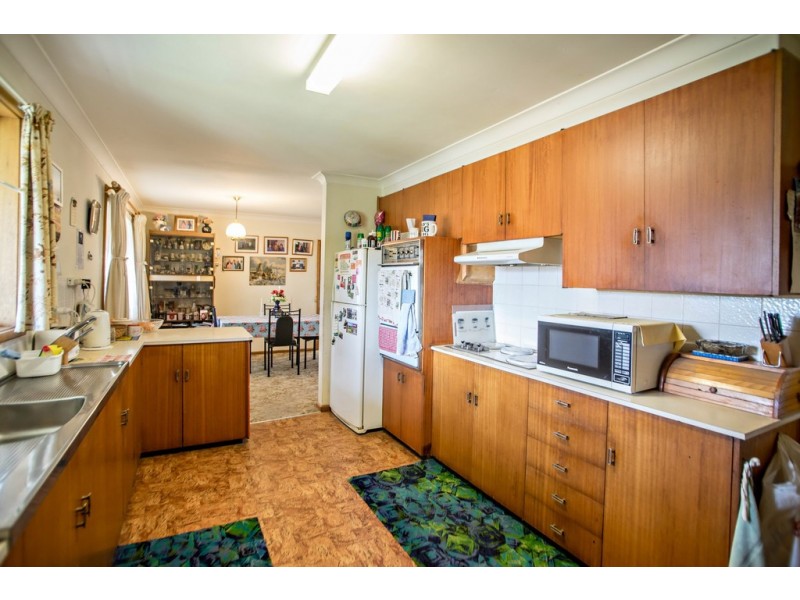 2 Henry Flett Street, Taree NSW 2430