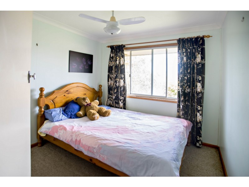 2 Henry Flett Street, Taree NSW 2430