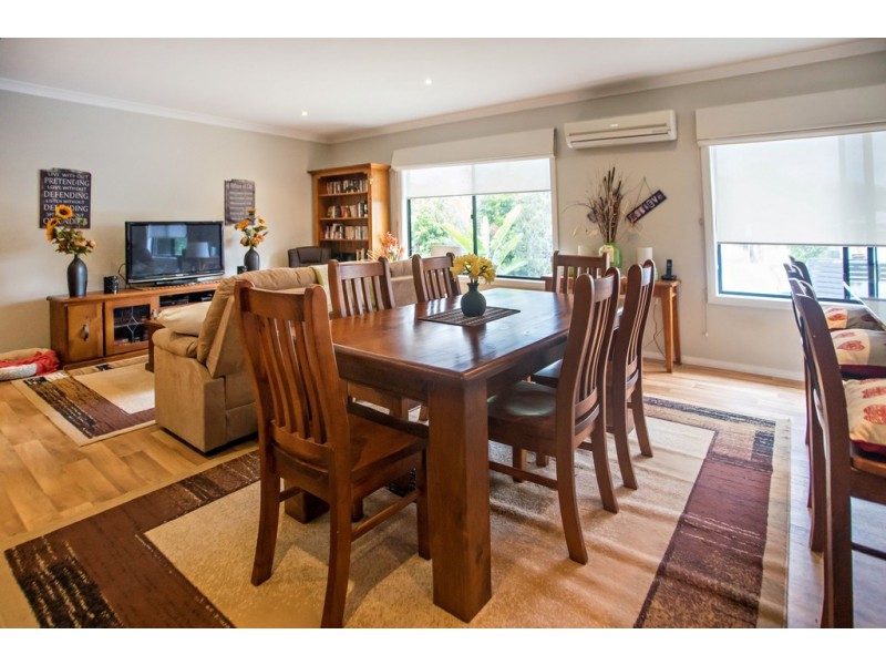 8 Lyndhurst Street, Taree NSW 2430
