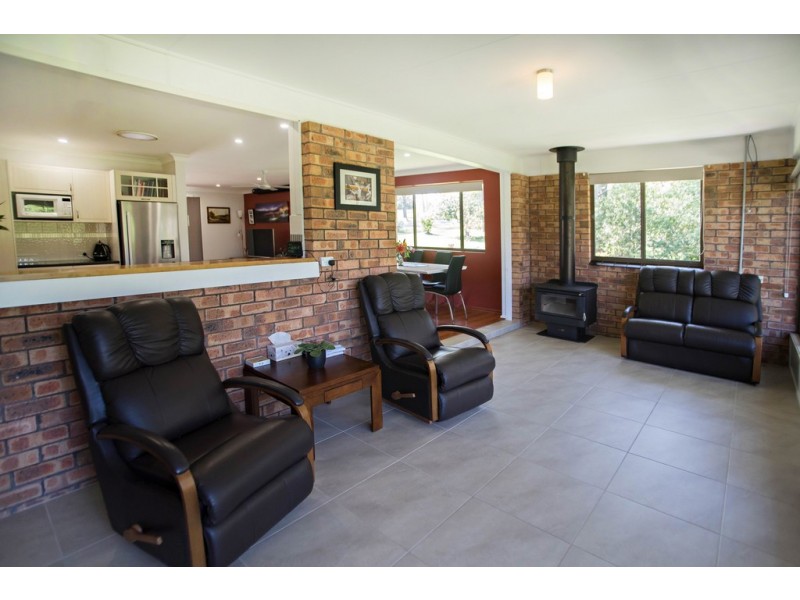 72 Murray Road, Wingham NSW 2429