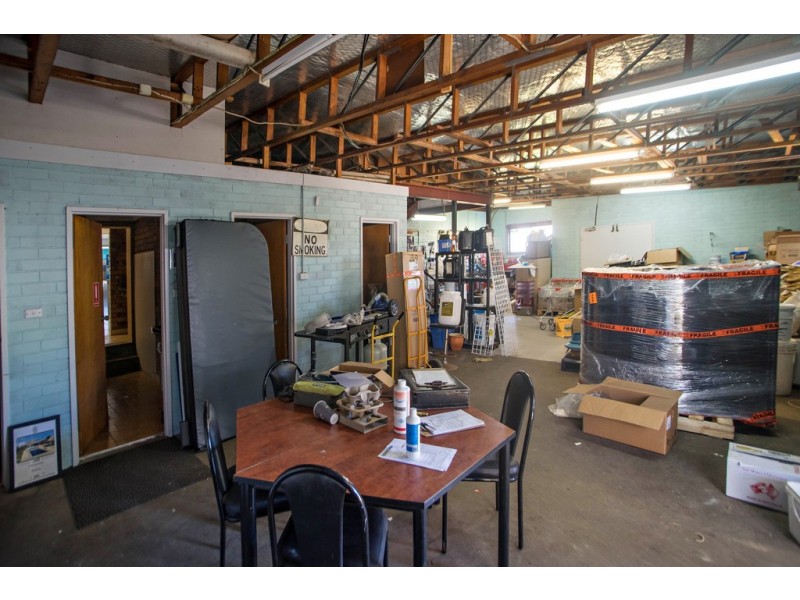 35 Crescent Avenue, Taree NSW 2430