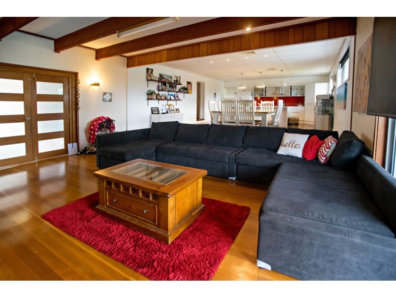 11 McLaughlin Avenue, Taree NSW 2430