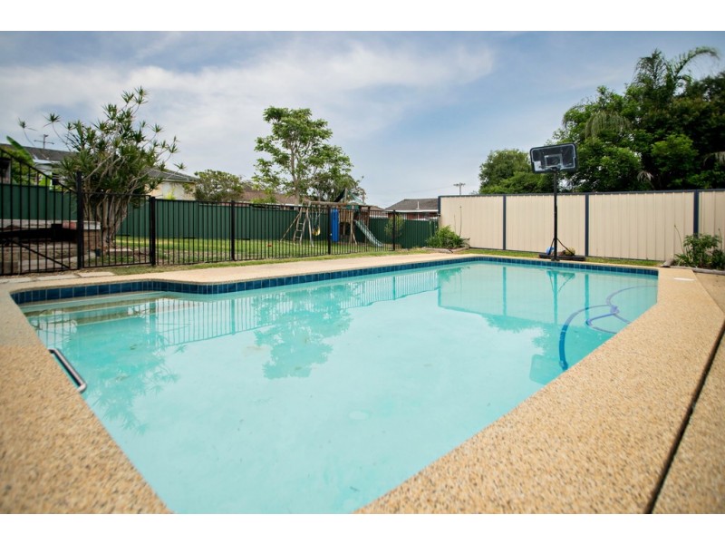 11 McLaughlin Avenue, Taree NSW 2430
