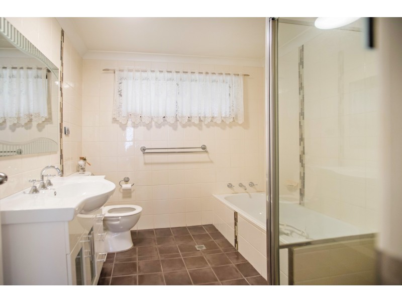 31 Rosewood Crescent, Taree NSW 2430