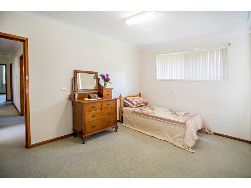 8 Hibiscus Close, Taree NSW 2430