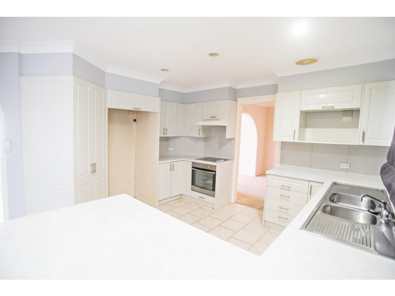 1 Sorrento Place, Taree NSW 2430