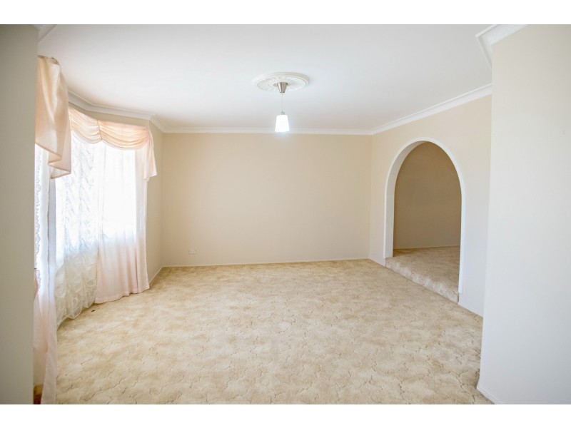 1 Sorrento Place, Taree NSW 2430