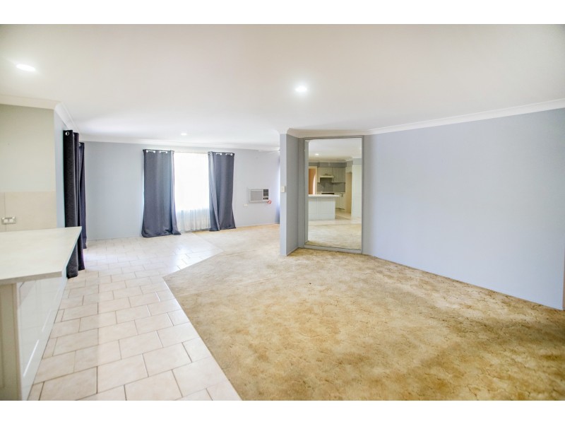 1 Sorrento Place, Taree NSW 2430