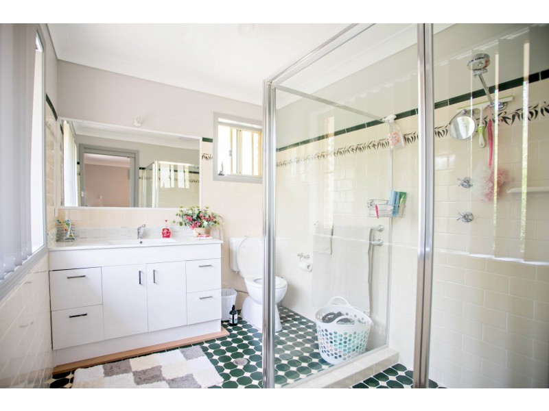 21 Willunga Close, Taree NSW 2430