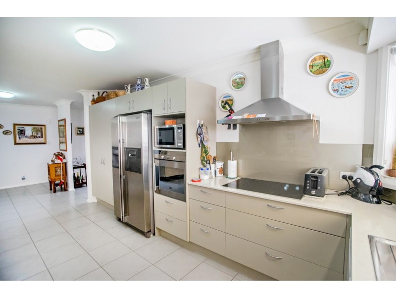 17 Riverlinks Court, Taree NSW 2430