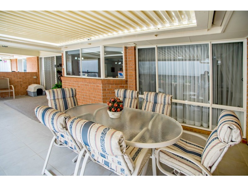 17 Riverlinks Court, Taree NSW 2430