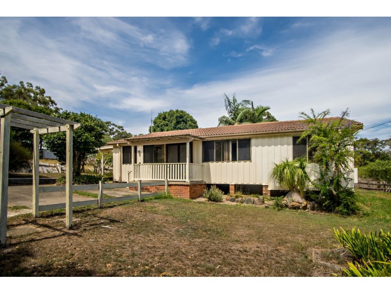 102-104 Old Bar Road, Old Bar NSW 2430