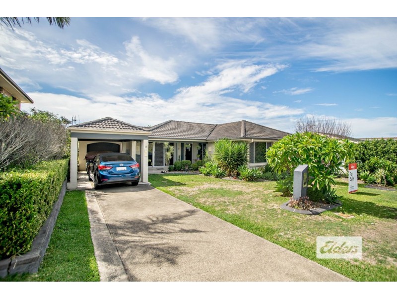 18 Tristania Crescent, Taree NSW 2430