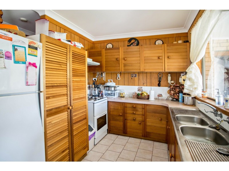 227 Beach Street, Harrington NSW 2427