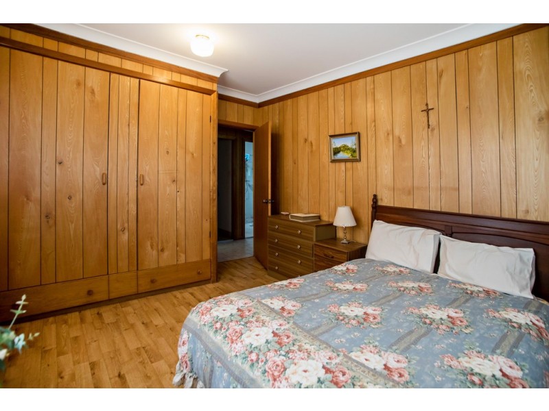 227 Beach Street, Harrington NSW 2427