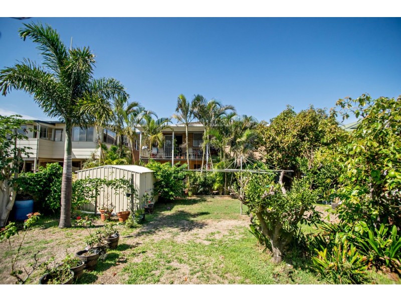 227 Beach Street, Harrington NSW 2427