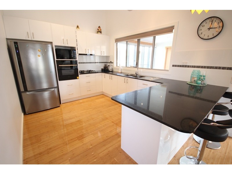 18 Glacken Street, Harrington NSW 2427