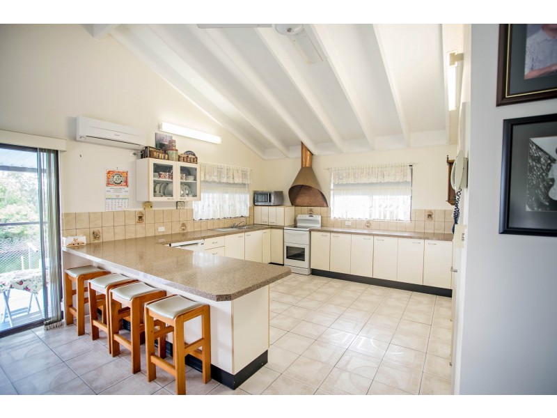 6 Palanas Drive, Taree NSW 2430