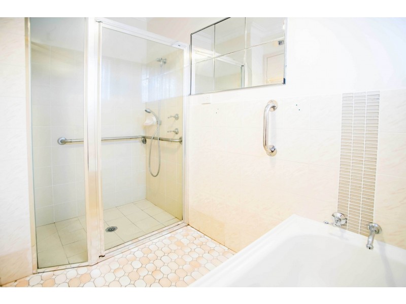 6 Palanas Drive, Taree NSW 2430