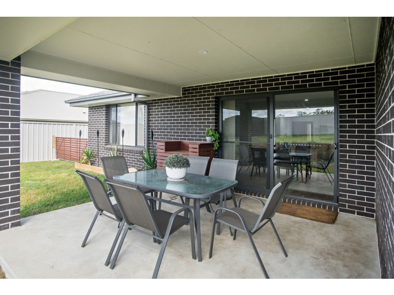 10 Pyrus Drive, Taree NSW 2430