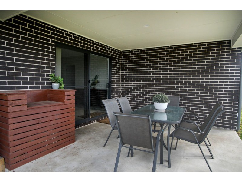 10 Pyrus Drive, Taree NSW 2430