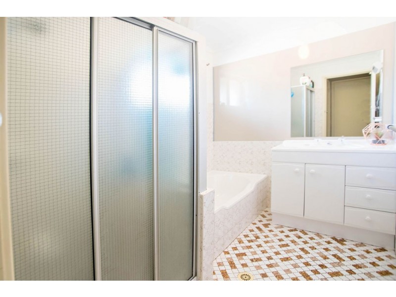 14 Links Avenue, Wingham NSW 2429