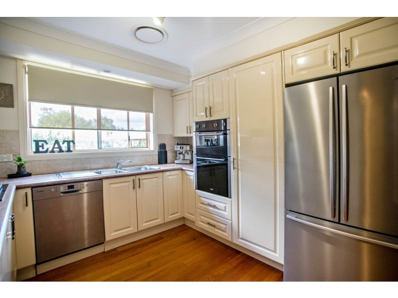 6 Bell Close, Wingham NSW 2429