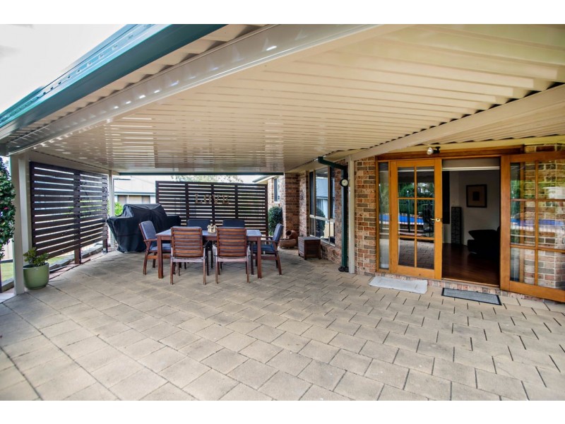 6 Bell Close, Wingham NSW 2429