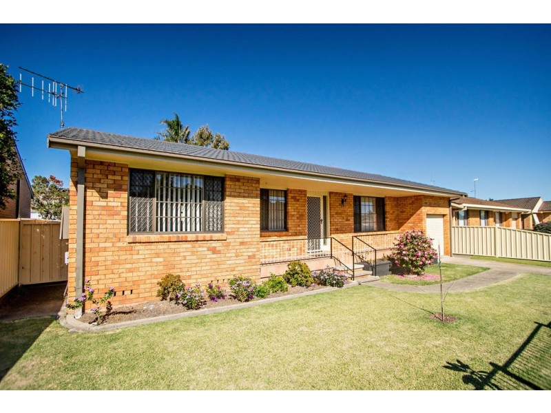 43 Amaroo Drive, Taree NSW 2430