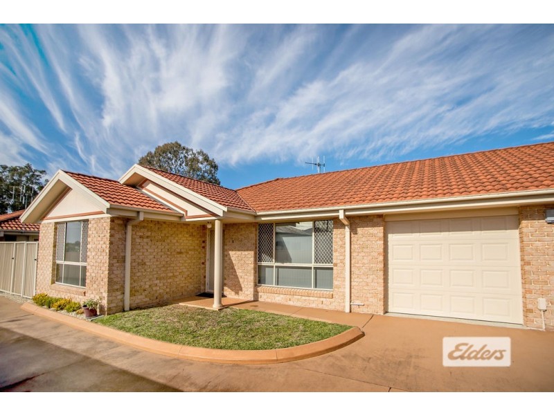 2/8 Plover Street, Taree NSW 2430