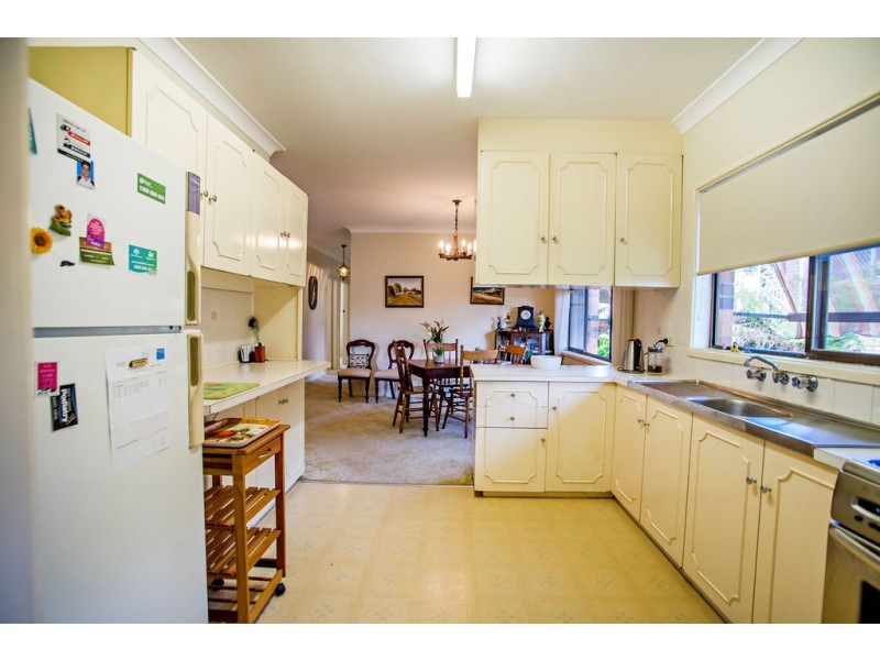 15 McLennan Street, Taree NSW 2430