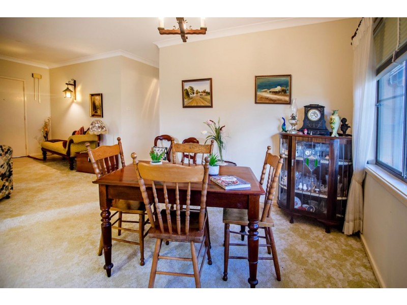 15 McLennan Street, Taree NSW 2430