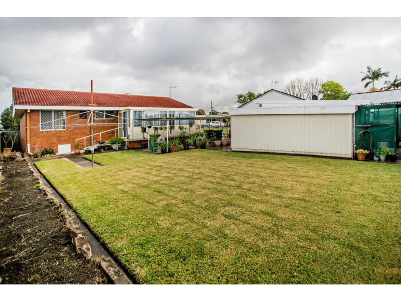 8 Acacia Close, Taree NSW 2430