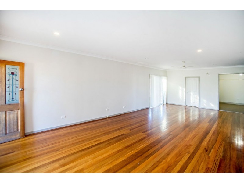 11 Spence Street, Taree NSW 2430