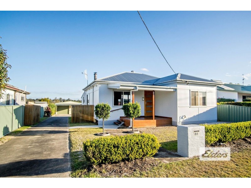 44 Murray Road, Wingham NSW 2429