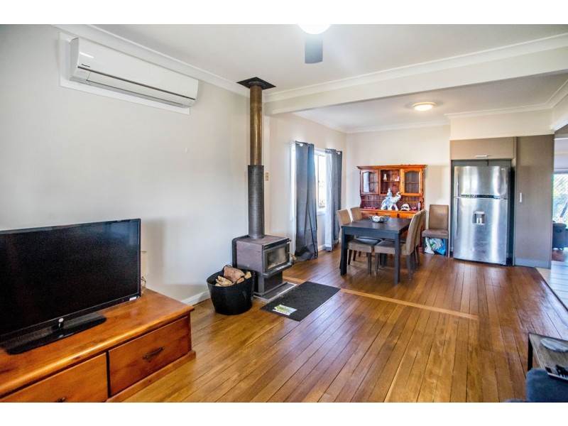 44 Murray Road, Wingham NSW 2429