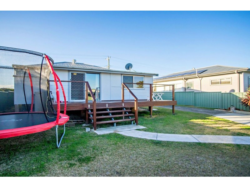 44 Murray Road, Wingham NSW 2429