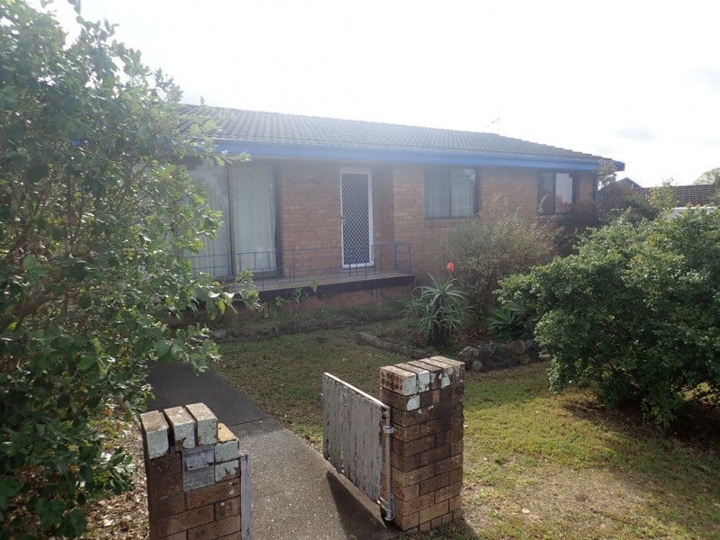 2 Orana Crescent, Taree NSW 2430