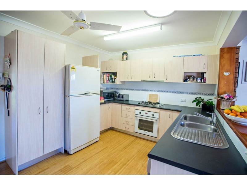 24 Bangalow Place, Taree NSW 2430