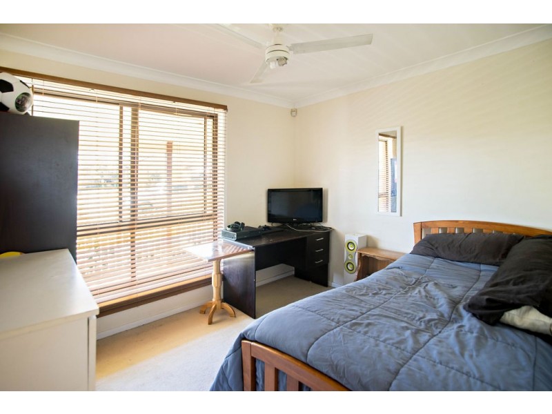 24 Bangalow Place, Taree NSW 2430